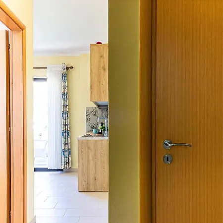 Appartement Shiny 4 *